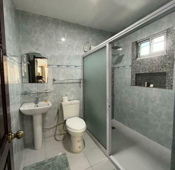 Отель Brinoy Garden Resort