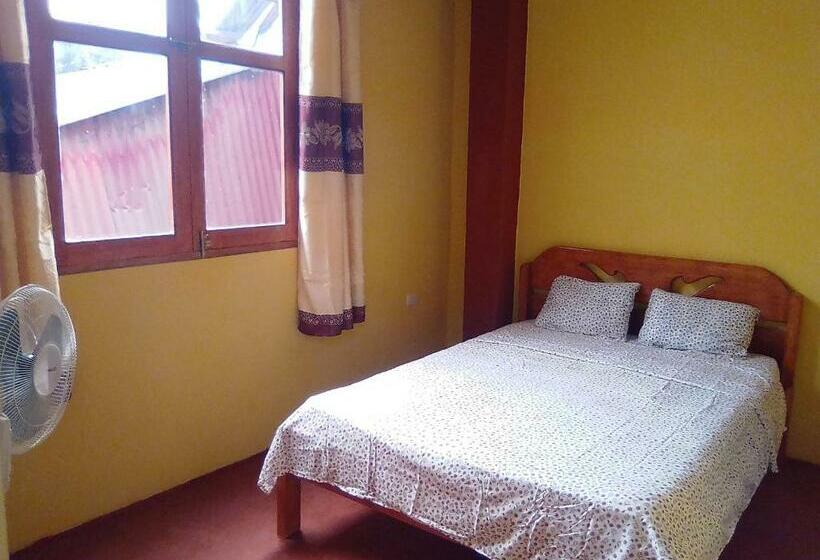 호스텔 La Casa Del Frances