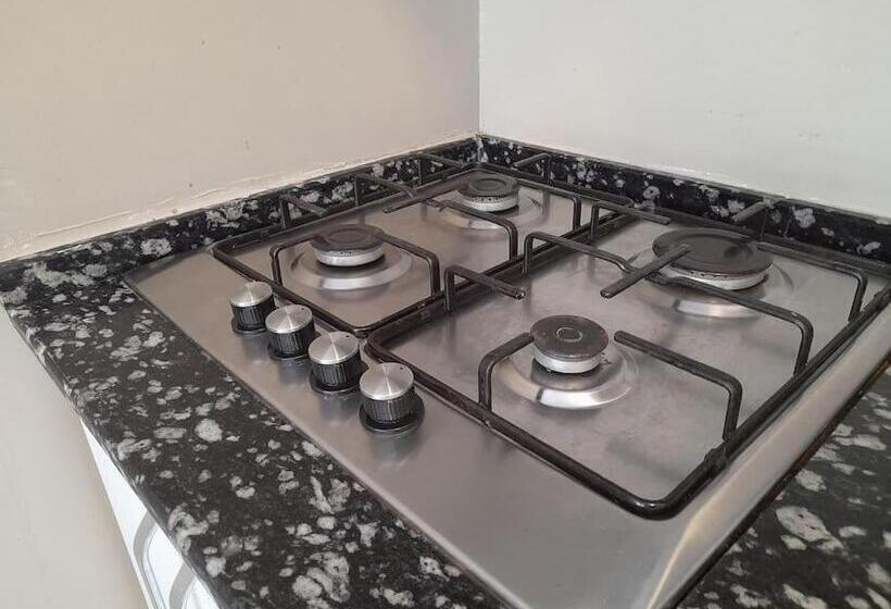 ホテル Near Oludeniz Beach Cozy Room With Kitchen