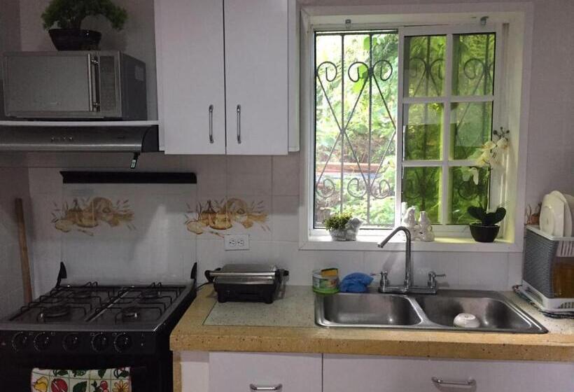 هاستل Casa D  Linda