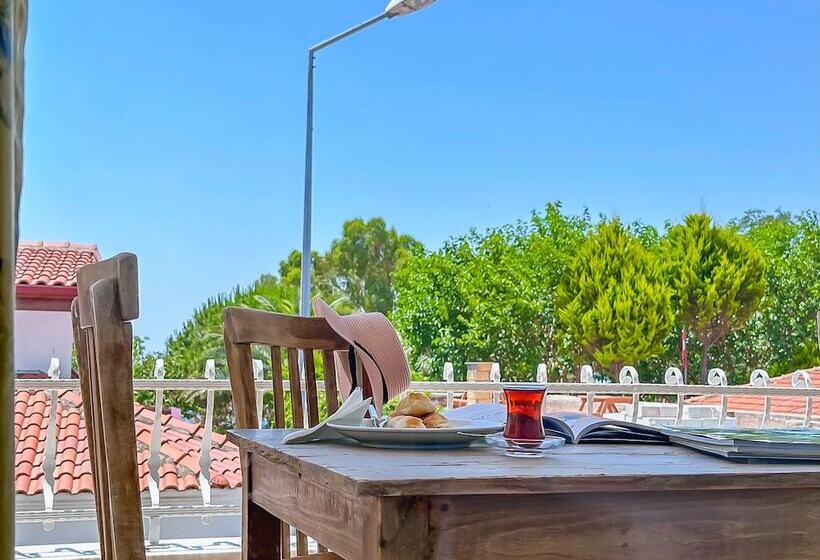 Abelia Otel