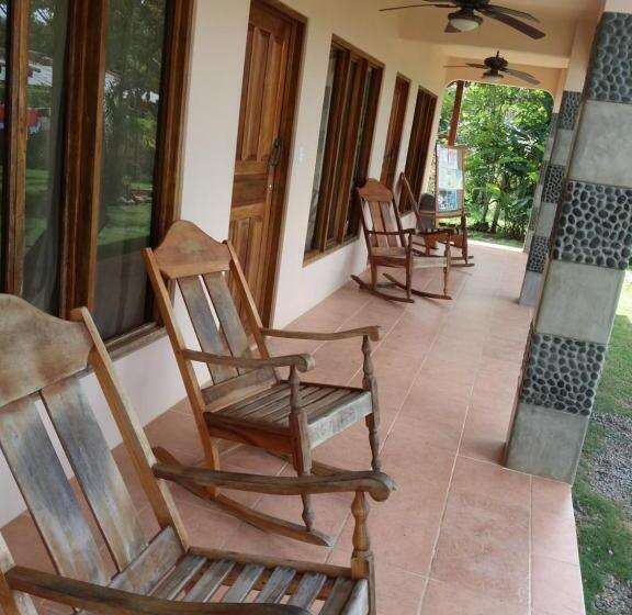 فندق La Perla