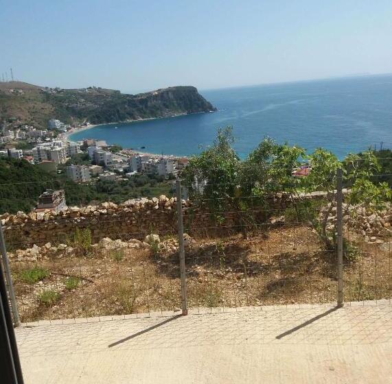 בית מלון כפרי Paradise View