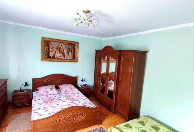 ペンション садиба анна   термальні води косино