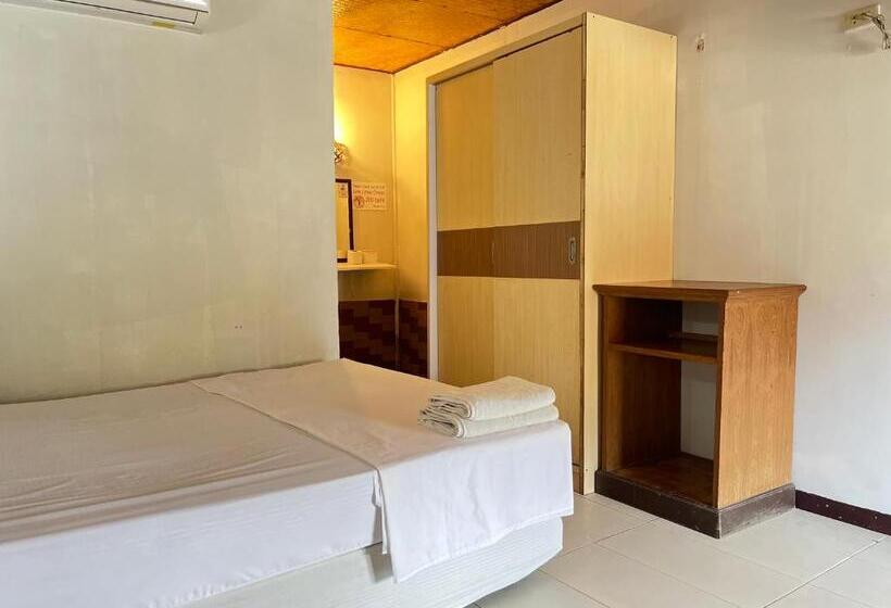 پانسیون Lux Guesthouse