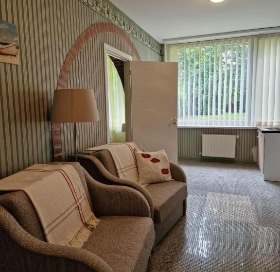 هتل Ayurveda Palace Jurmala Sanatorium
