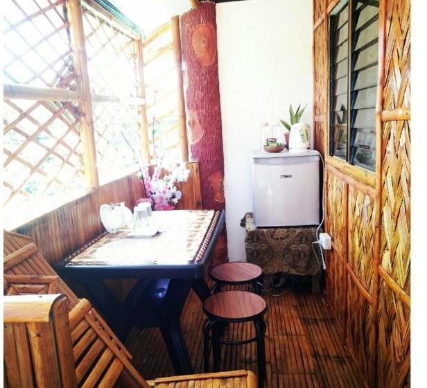 ベッドアンドブレックファースト Traditional Filipino Home Near 100 Islands Wharf