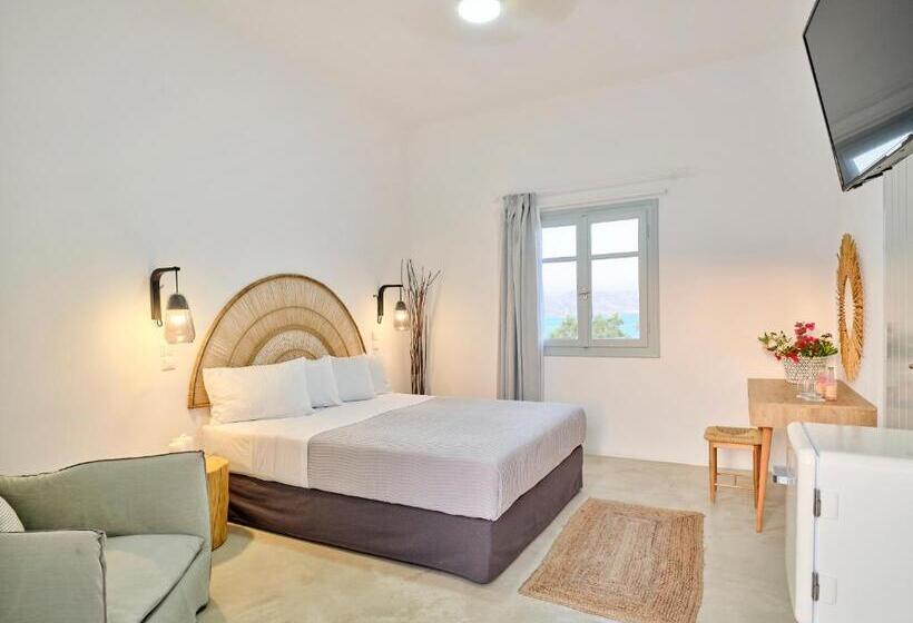 تختخواب و صبحانه Bonatsa Beach House Kimolos