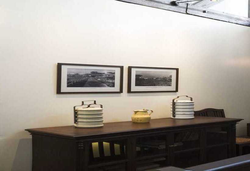 ホテル Baan Luang Rajamaitri Historic Inn