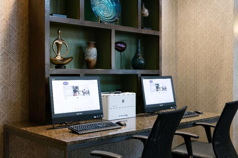 فندق Hampton Inn & Suites Hudson