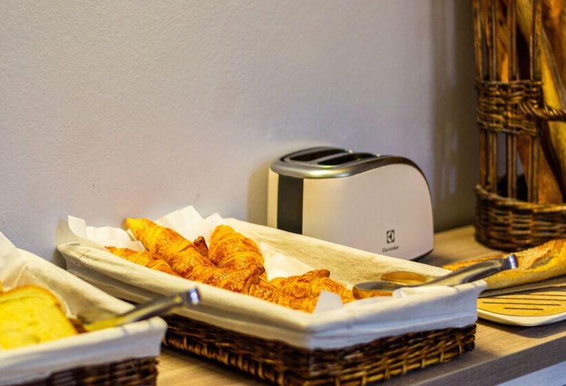 בית מלון כפרי Initial By Balladins La Rochesuryon