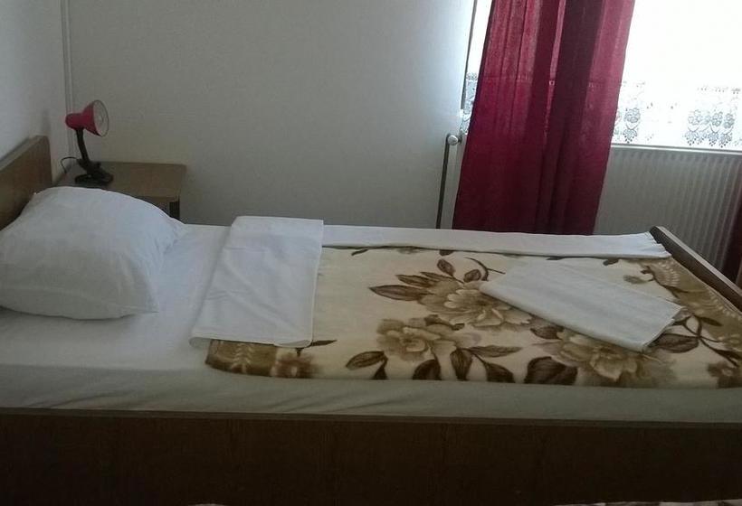 هتل Ljubicevski Raj