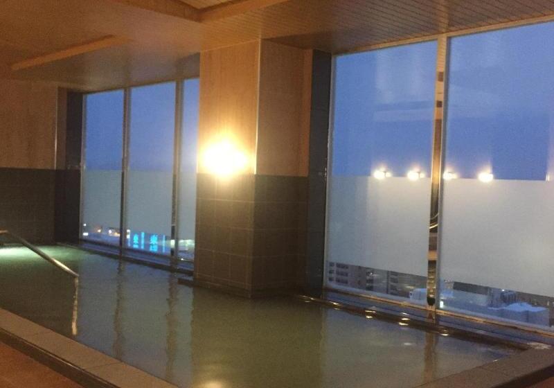 هتل Route Inn Grand Asahikawa Ekimae