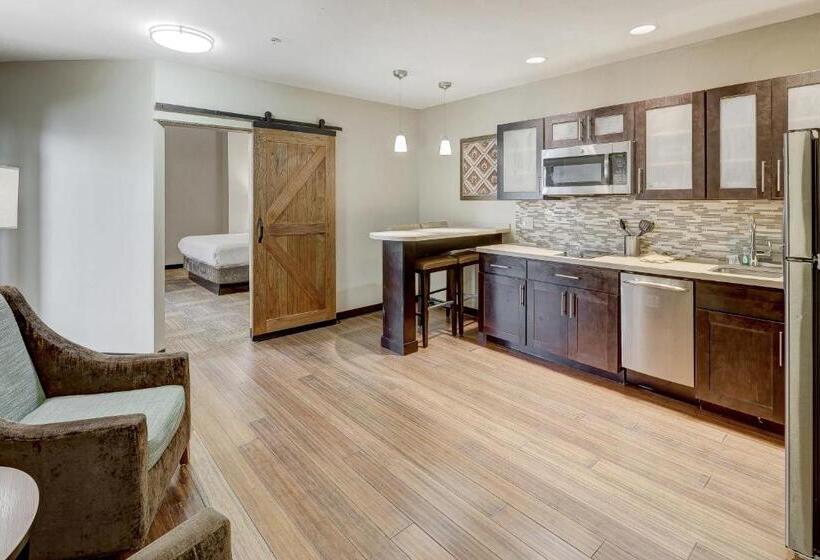 בית מלון כפרי Staybridge Suites Baltimore   Inner Harbor, An Ihg