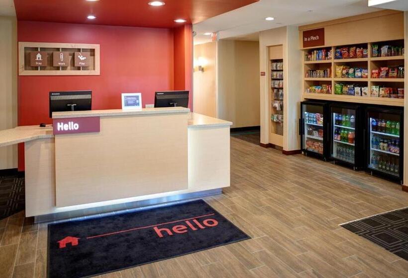 Отель Towneplace Suites By Marriott Detroit Troy