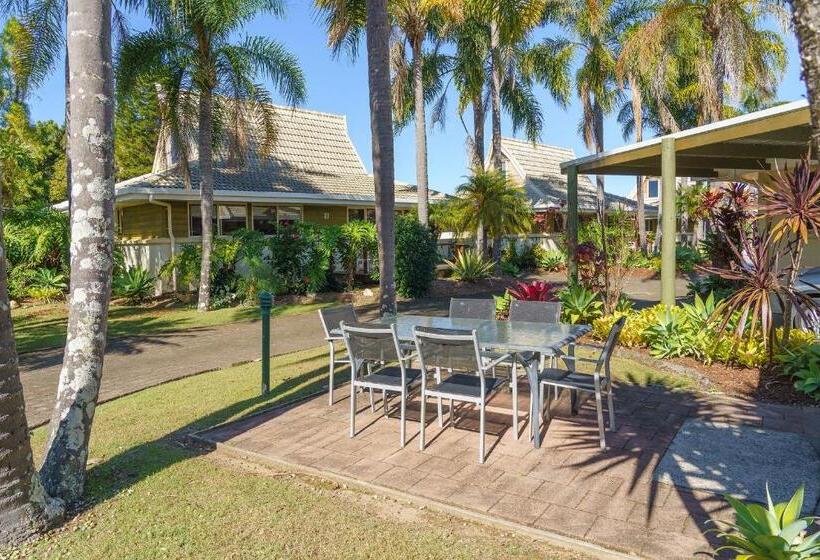 هتل Ultiqa Village Resort