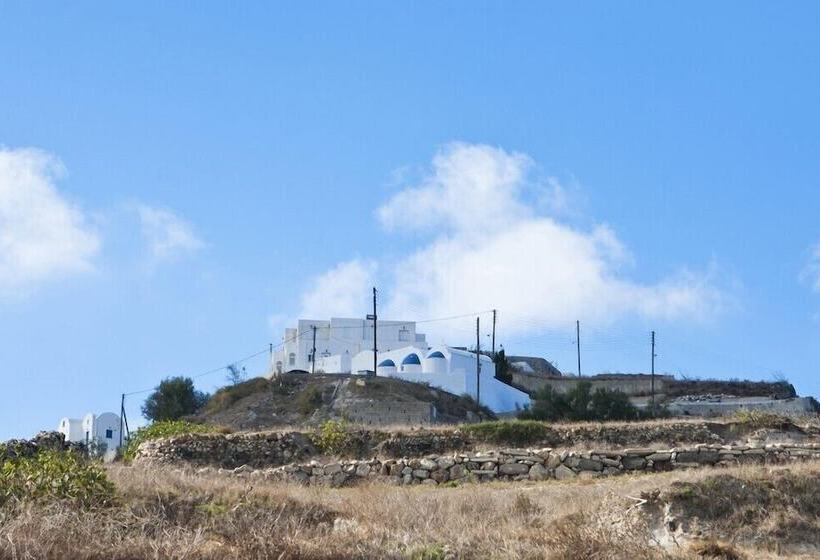 Semeli Cave House