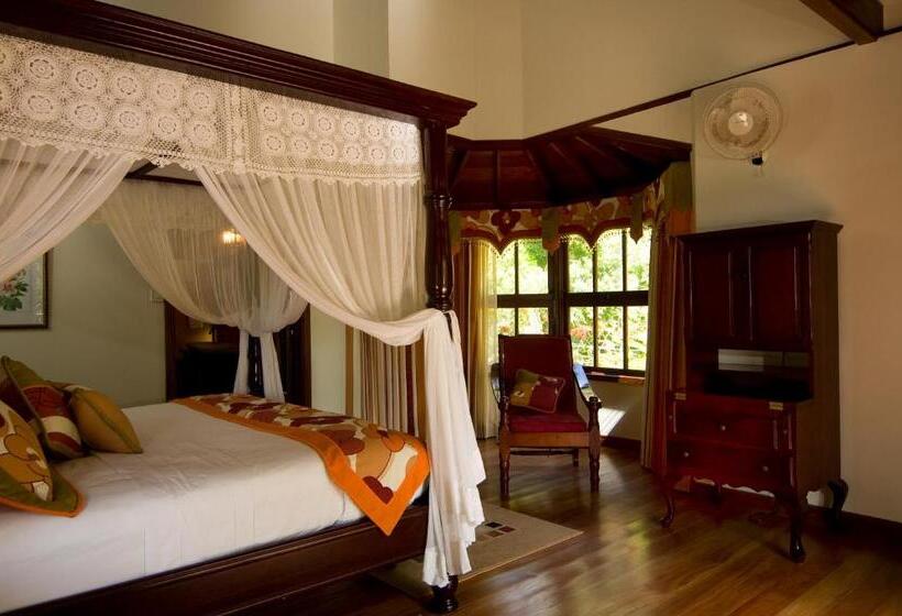Spring Hotel Bequia