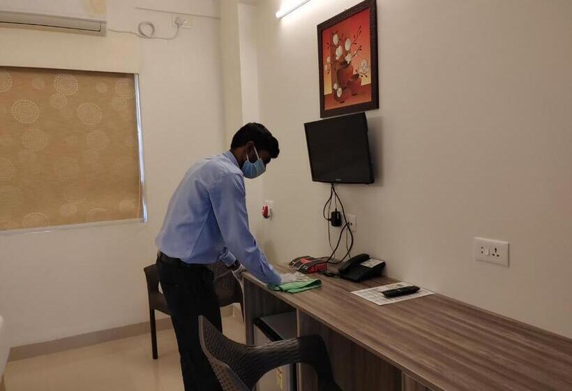 酒店 Downtown Business