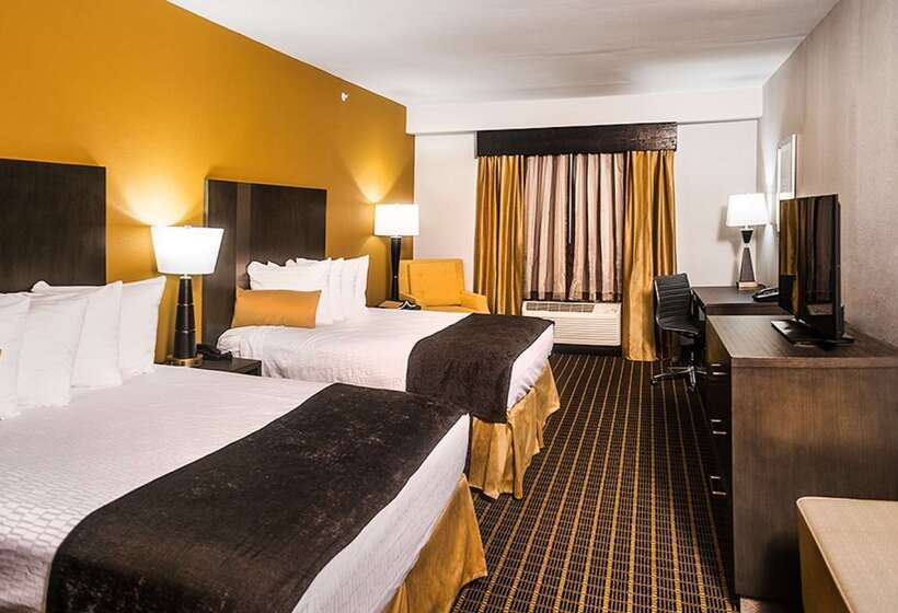 هتل Best Western Plus Lampasas Inn & Suites