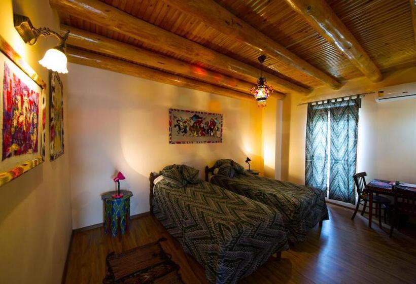 בית מלון כפרי Bibi Khanym