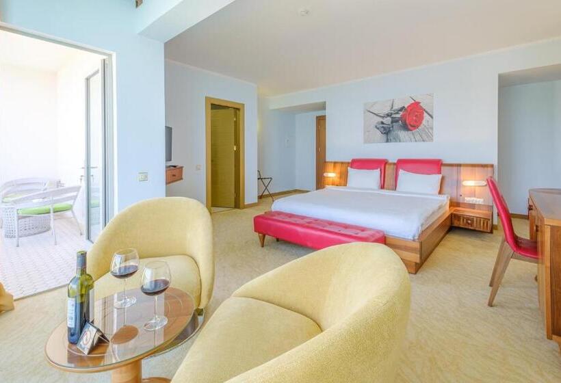هتل Castello Mare