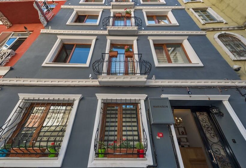 בית מלון כפרי Cirrus Suites