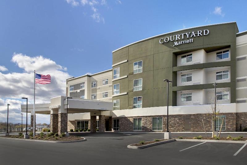 فندق Courtyard By Marriott Schenectady At Mohawk Harbor