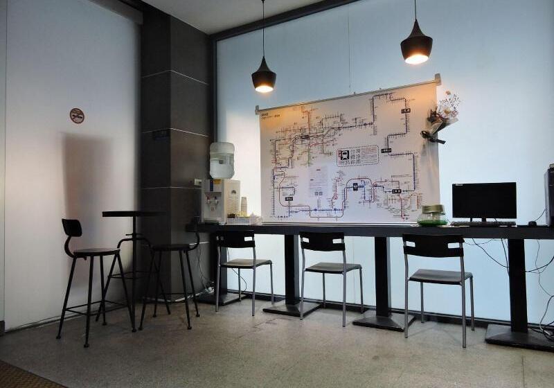 Walker Hotel   Zhengyi