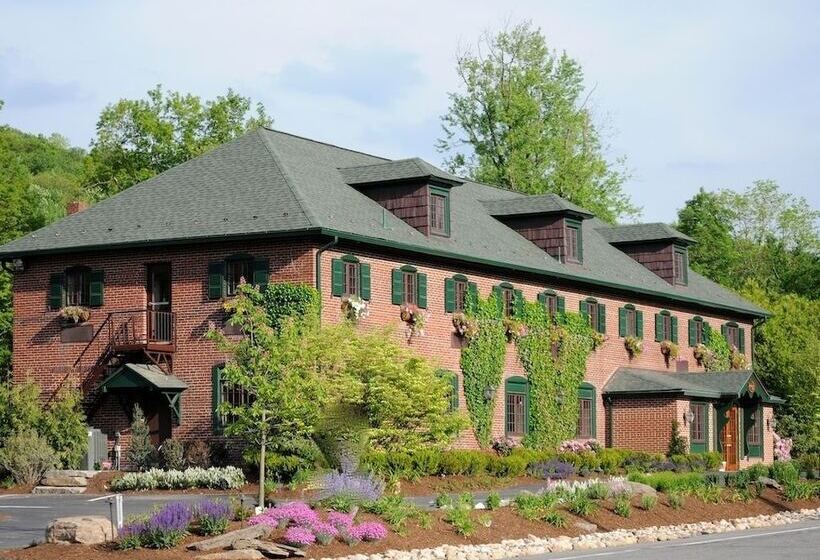 The Beaumont Inn