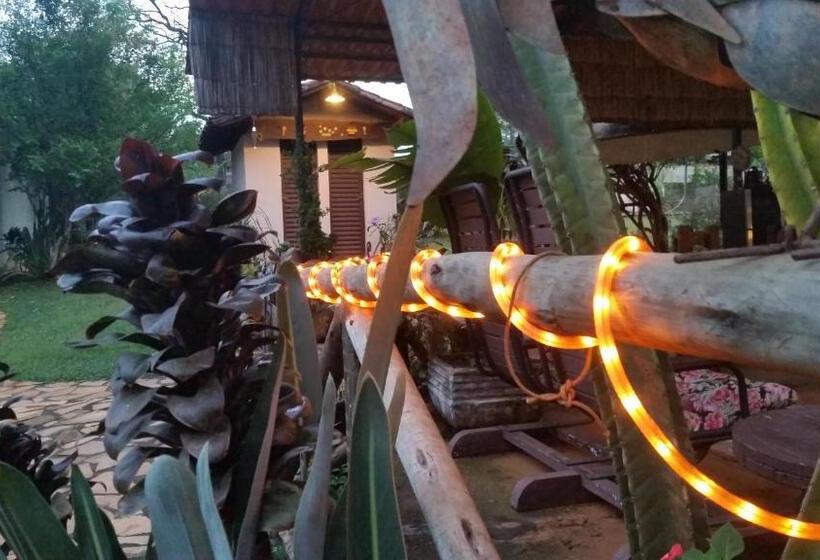ユースホステル Estância Das Angolas   Inhotim