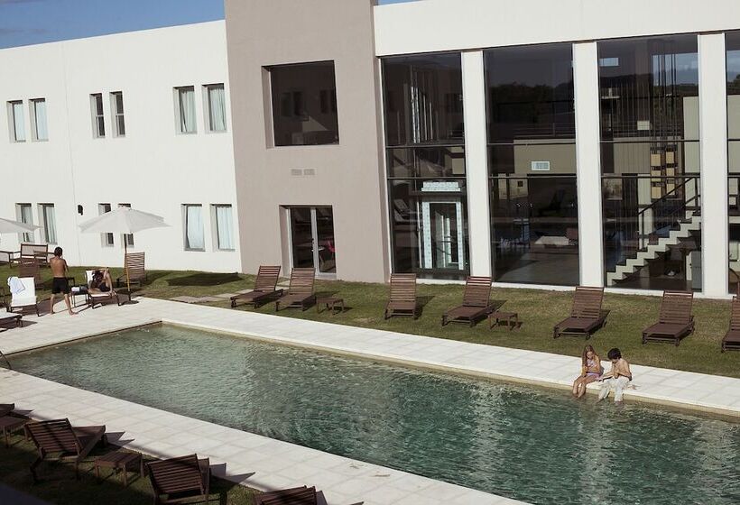 Colonia West Hotel   All Inclusive