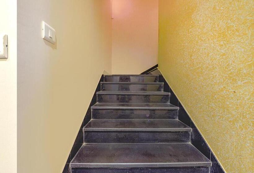 Fabhotel Resolute Gopalpura