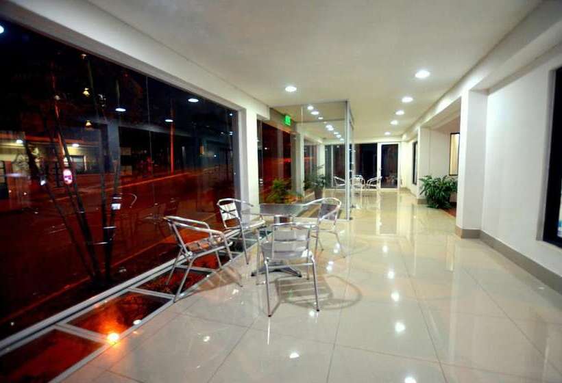 Hosteria Casa Blanca Iguazu