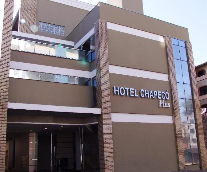 هتل Tri  Centro Chapeco