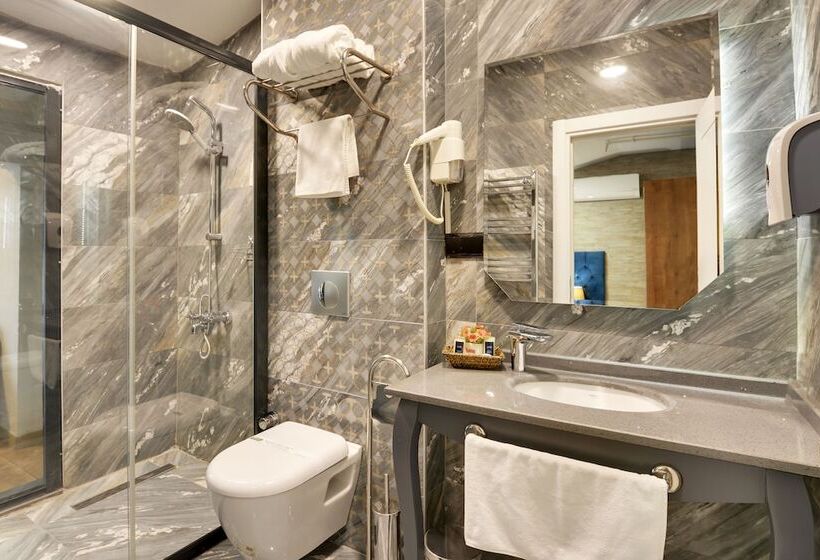 هتل Grande Stella