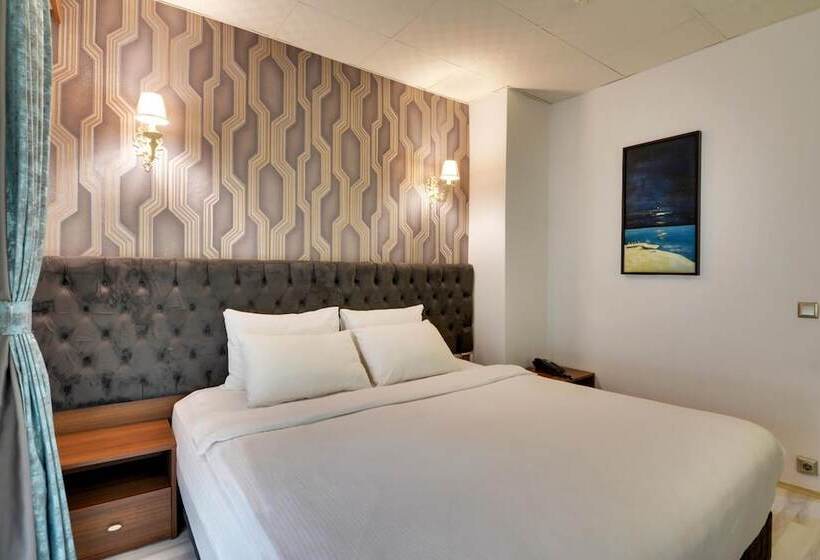 هتل Grande Stella