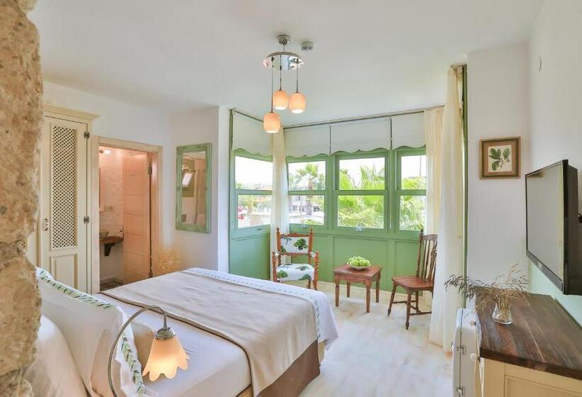 هتل Palas Alaçatı   Adult Only