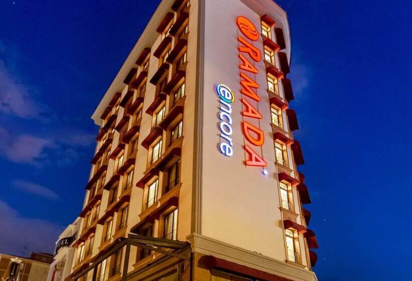 בית מלון כפרי Ramada Encore By Wyndham Eskisehir