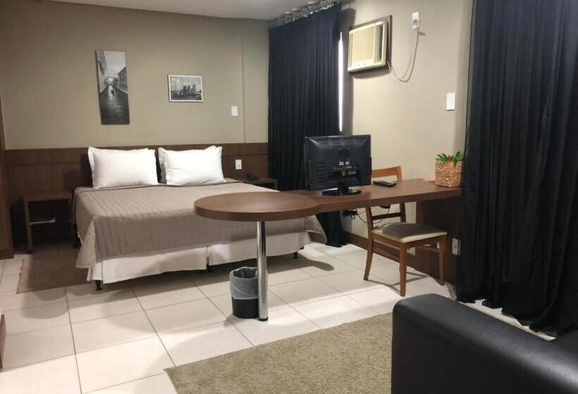 Summit Dom Apart