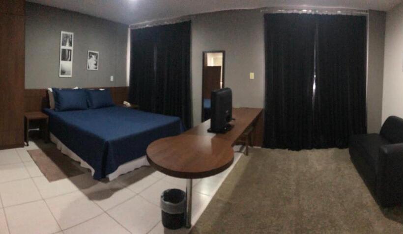 Summit Dom Apart
