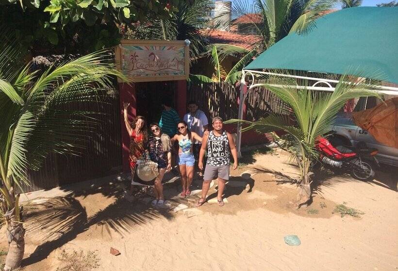 تختخواب و صبحانه Bebel Kite House