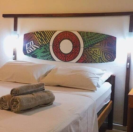 تختخواب و صبحانه Bebel Kite House