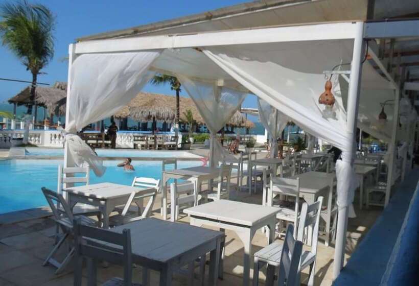 هتل La Suite Praia