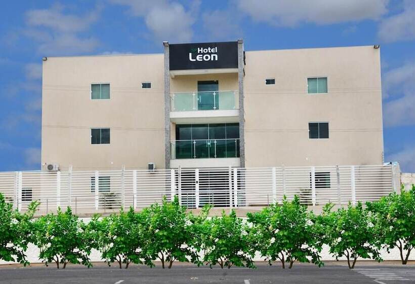 فندق Leon
