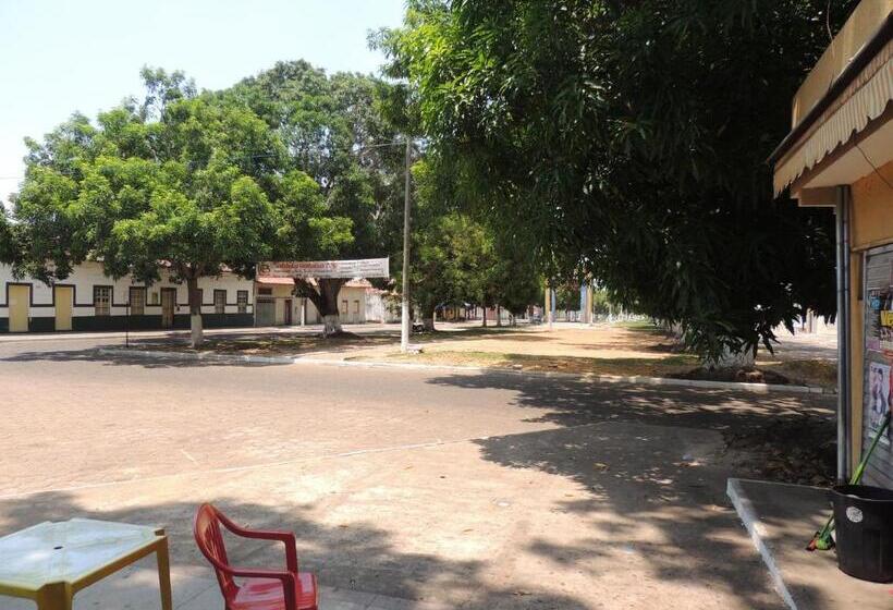 ホテル New Center