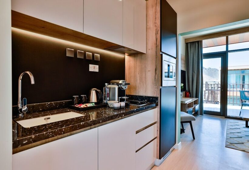 هتل Cloud7 Residence Alula
