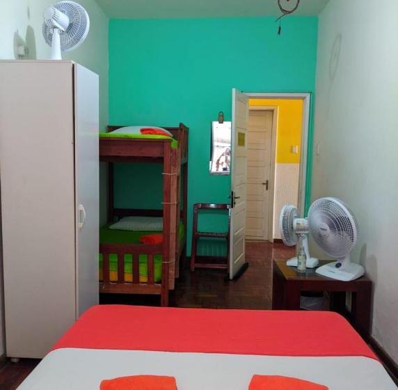 Casa De Mainha Friendly Hostel