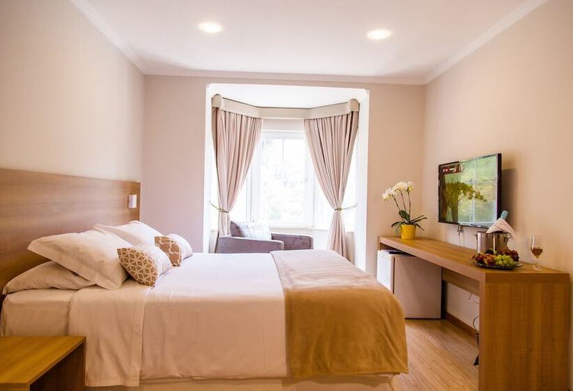 هتل Pousada Grandchamp