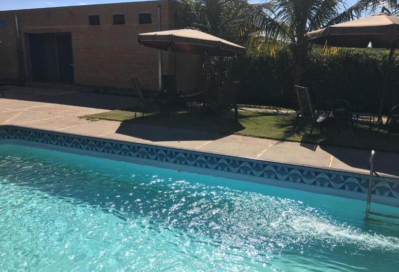 ホテル Pousada Nuporanga